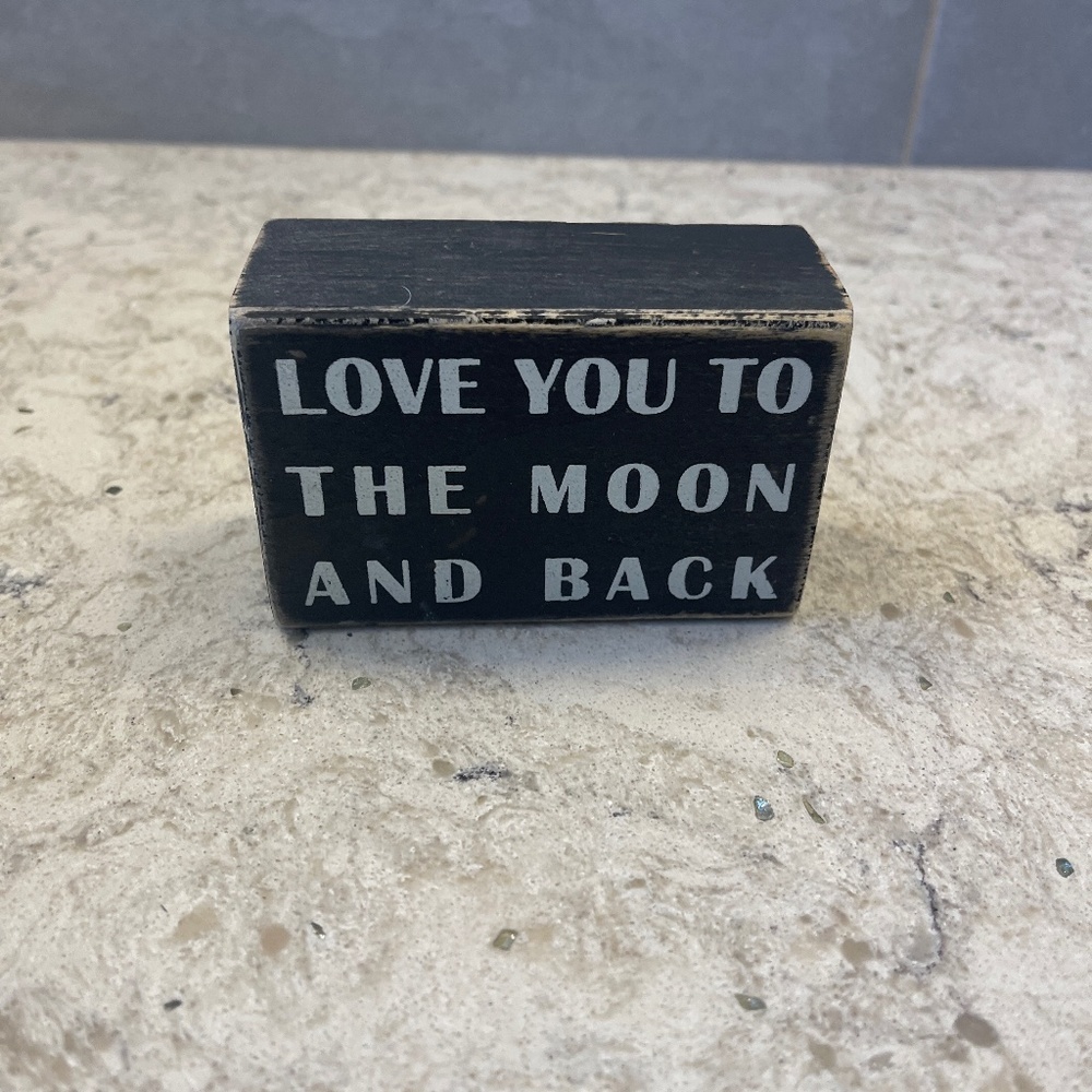 Small wooden box Home decor - Love you to the moon and back